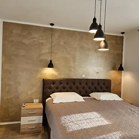 Deluxe Apartment Near The Bridge Zadar Exterior photo